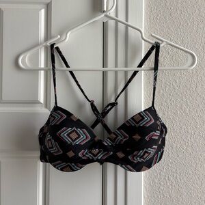 Xhilaration black Aztec pattern criss-cross bikini swim top (size M)
